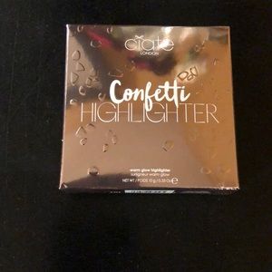 ciate london highlighter from boxycharm